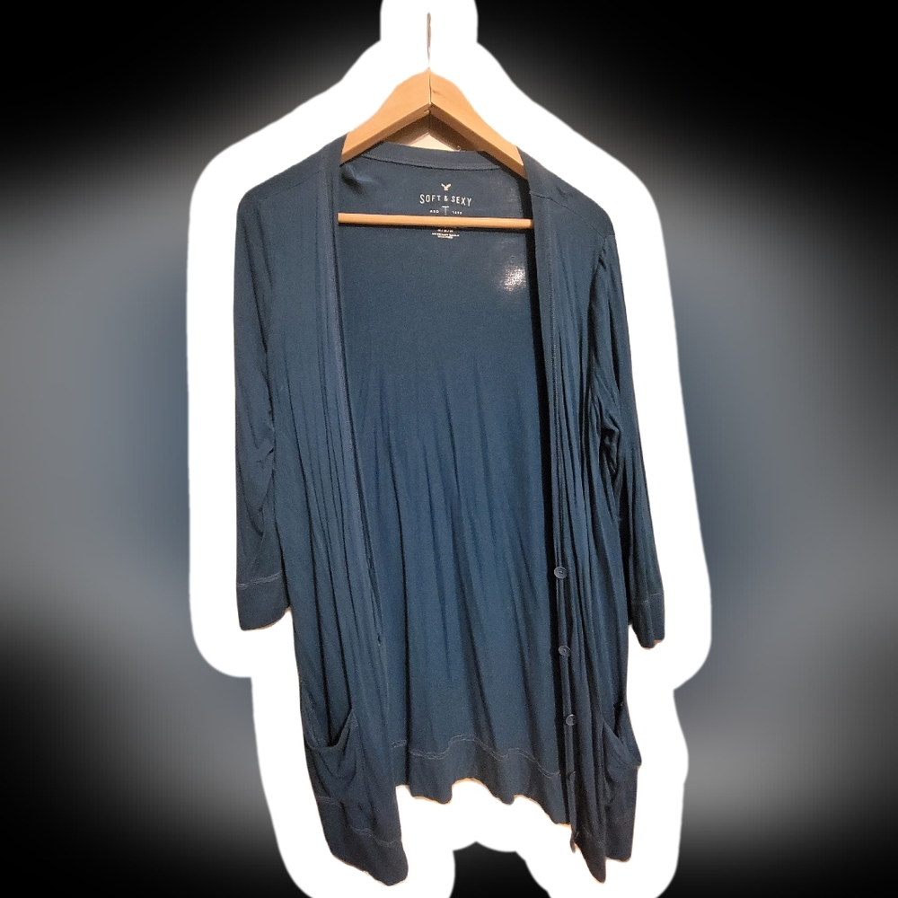 American Eagle 3/4 length sleeve cardigan sweater. Size M Color teal/blue